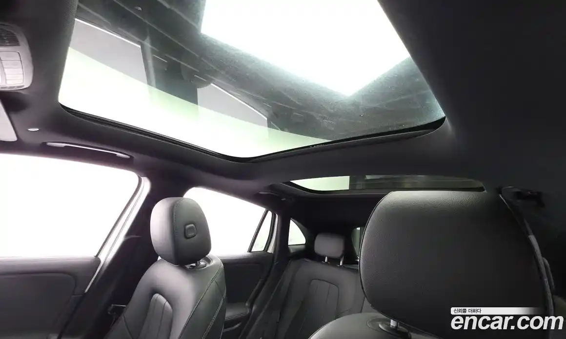 Mercedes-Benz GLA-Class 2021 2.0 Автомат в Москве № 220666, фото 19