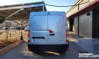 Renault Master 2024 2.3 Механическая в Москве № 221965, миниатюра 11