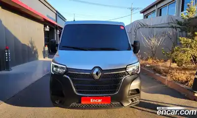 Renault Master 2024 2.3 Механическая в Москве № 221965, миниатюра 6