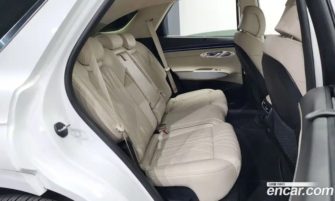 Genesis GV70 2025 2.5 Автомат в Москве № 22606, фото 13