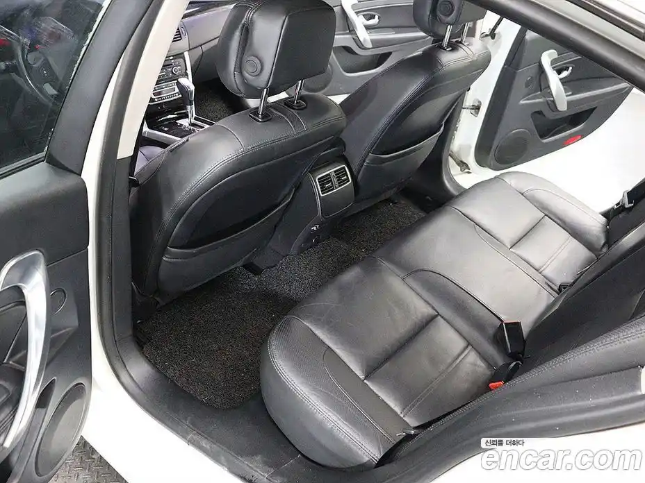 Renault SM5 2014 2.0 Автомат в Москве № 227491, фото 16