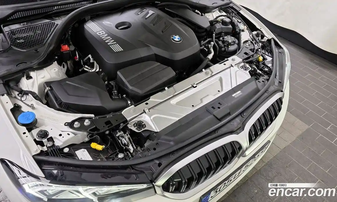 BMW 3-Series 2025 2.0 Автомат в Москве № 227999, фото 6