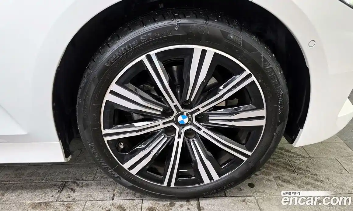 BMW 3-Series 2025 2.0 Автомат в Москве № 227999, фото 8