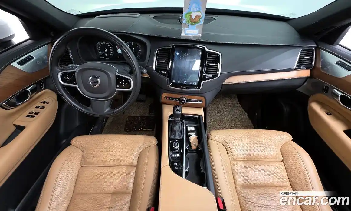 Volvo XC90 2018 2.0 Автомат в Москве № 230576, фото 4