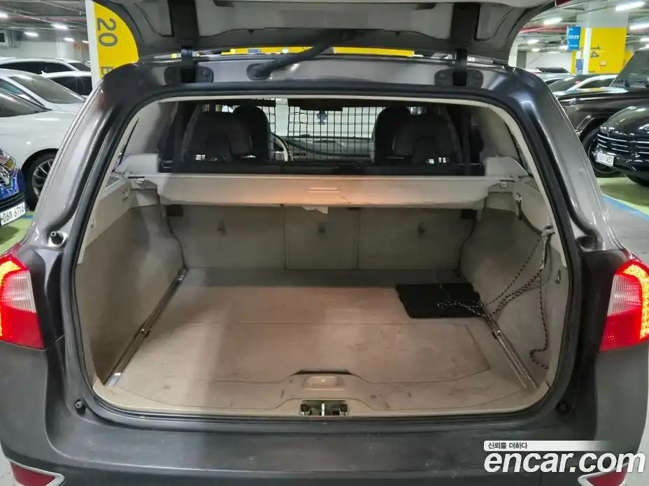 Volvo XC70 2011 2.4 Автомат в Москве № 230679, фото 19