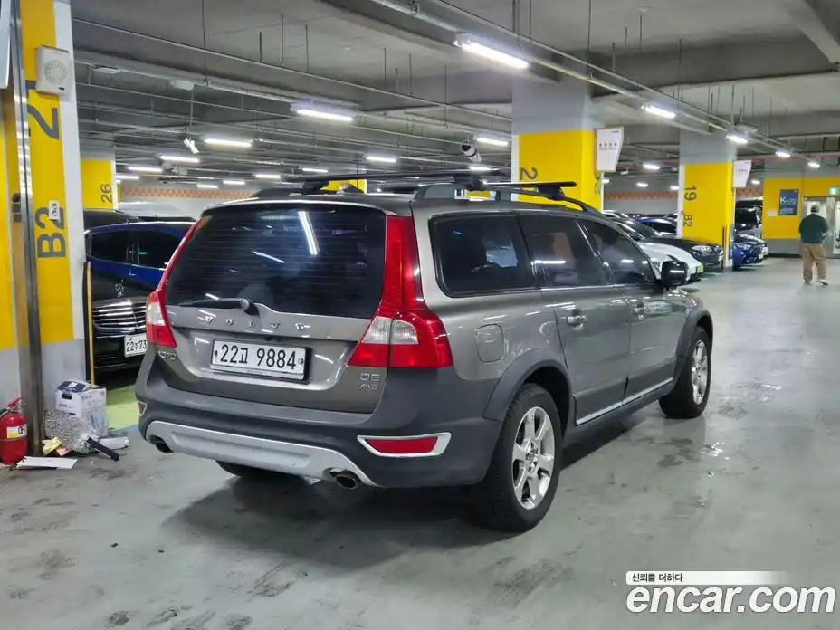 Volvo XC70 2011 2.4 Автомат в Москве № 230679, фото 4