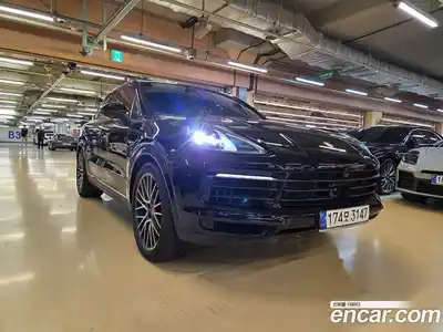 Porsche Cayenne, 2022