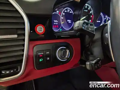 Porsche Cayenne 2022 3.0 Автомат в Москве № 231022, миниатюра 12