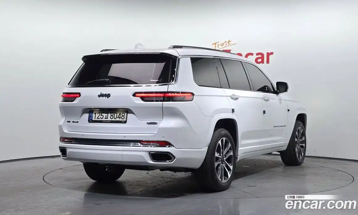 Jeep Cherokee 2021 3.6 Автомат в Москве № 232712, фото 18