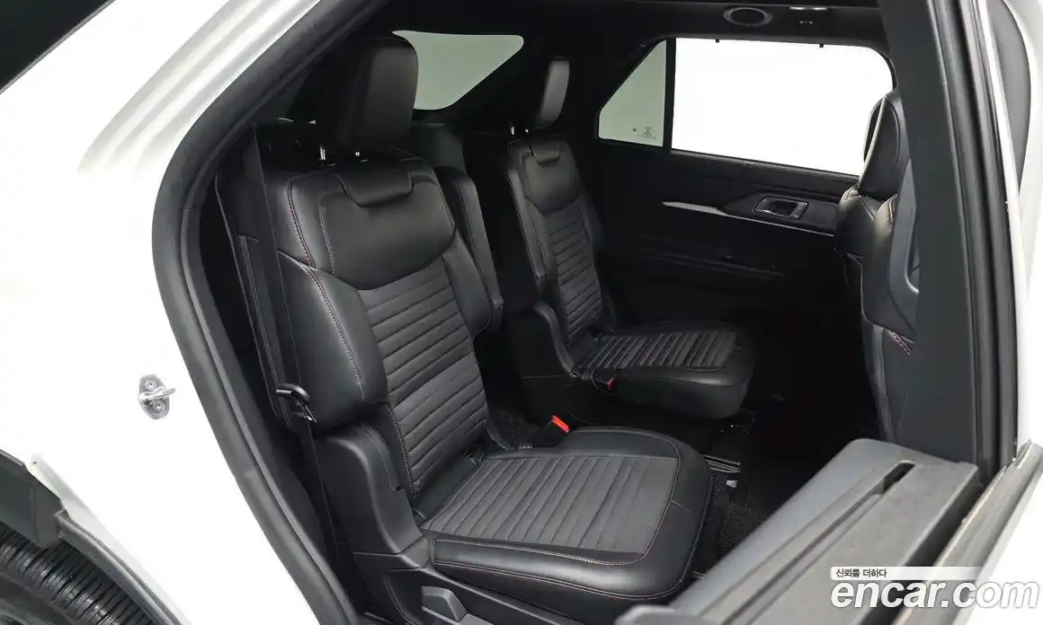 Ford Explorer 2025 2.3 Автомат в Москве № 233025, фото 11