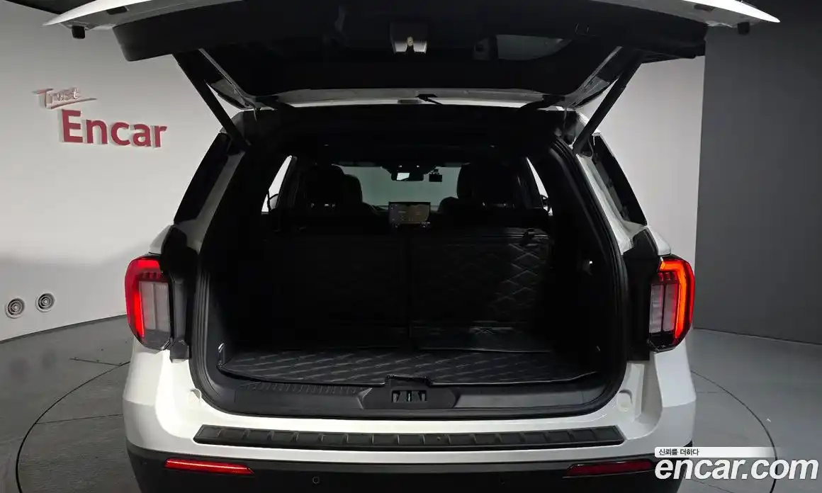 Ford Explorer 2025 2.3 Автомат в Москве № 233025, фото 14