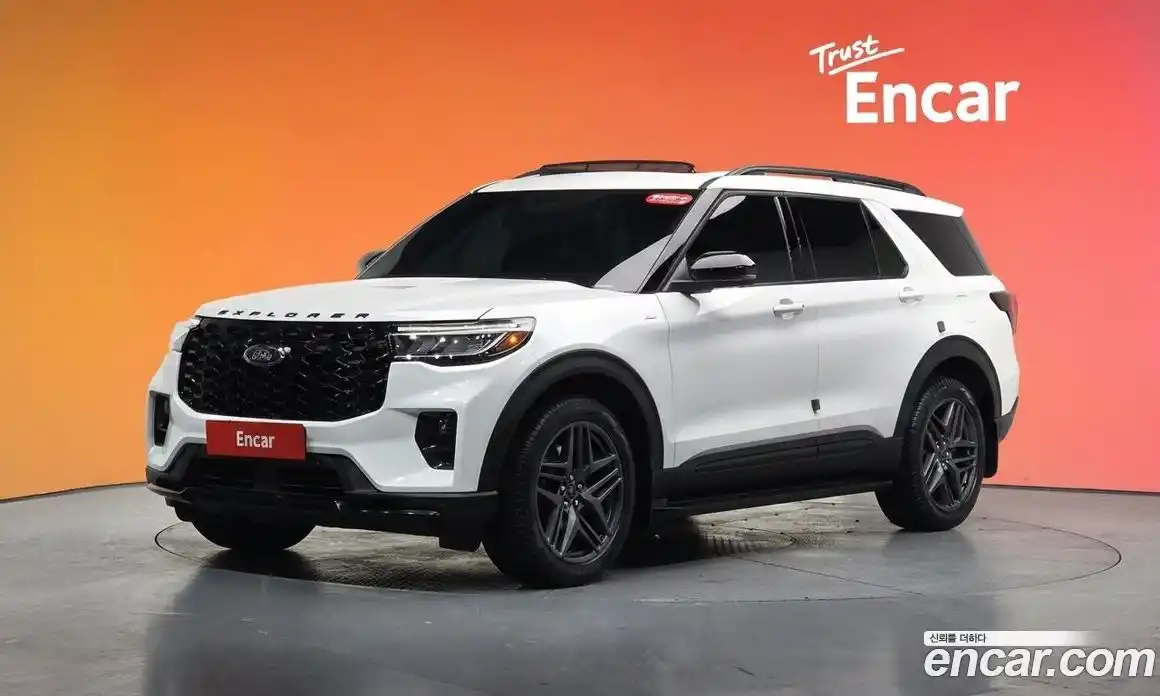 Ford Explorer 2025 2.3 Автомат в Москве № 233025, фото 15