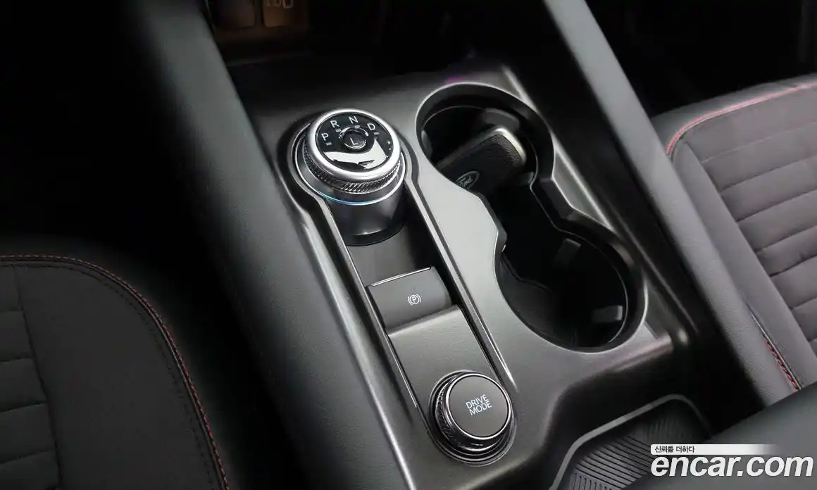 Ford Explorer 2025 2.3 Автомат в Москве № 233025, фото 5