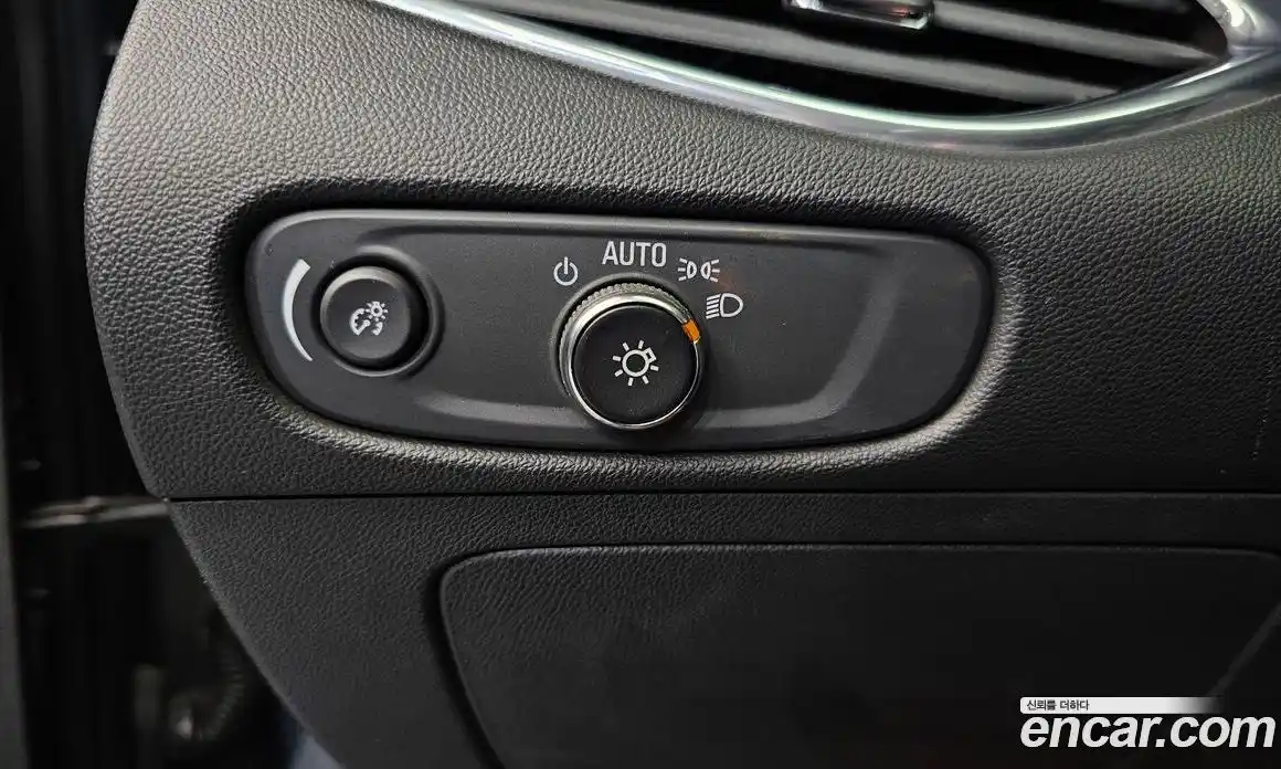 Chevrolet Malibu 2019 1.6 Автомат в Москве № 239408, фото 20