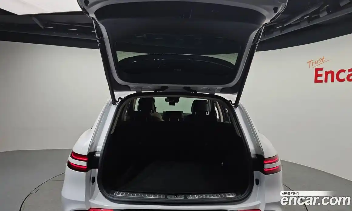 Genesis GV70 2022 2.2 Автомат в Москве № 24507, фото 14