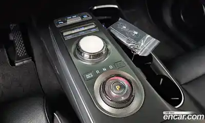 Genesis GV70 2022 2.2 Автомат в Москве № 24507, миниатюра 2