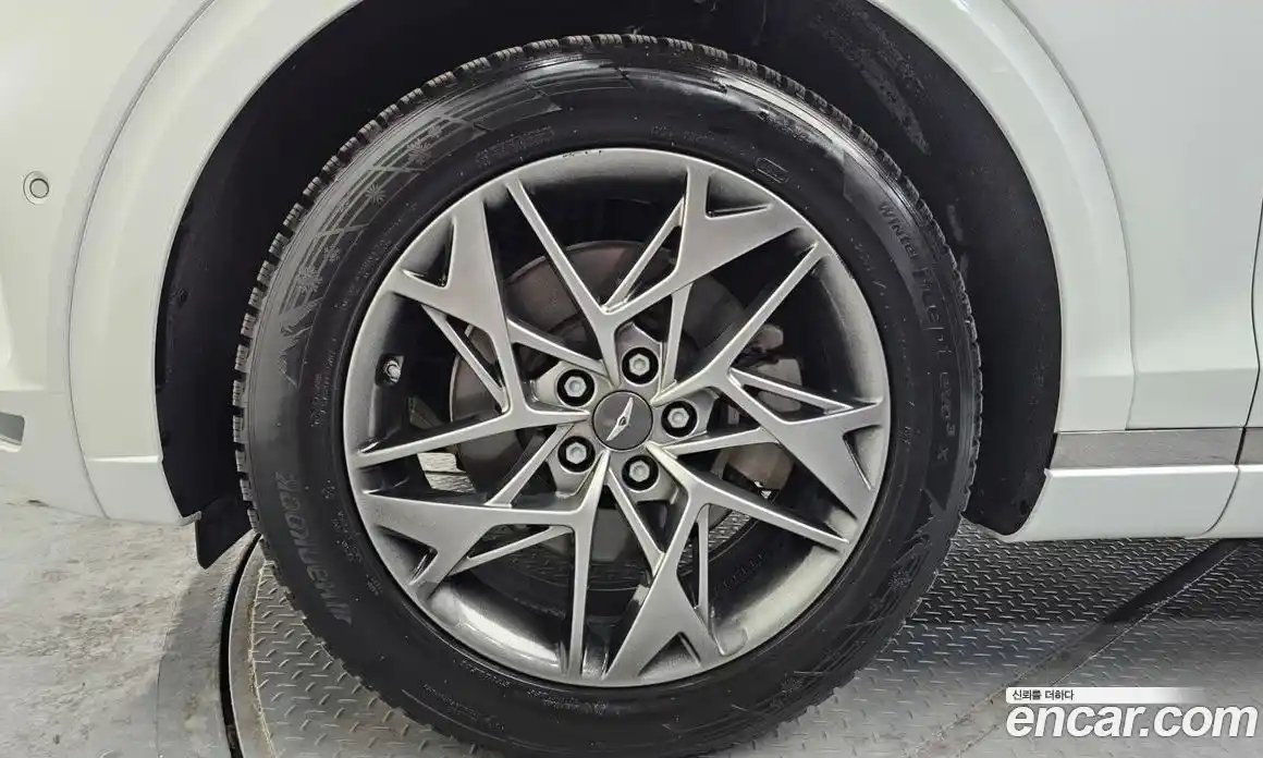 Genesis GV70 2022 2.2 Автомат в Москве № 24507, фото 8