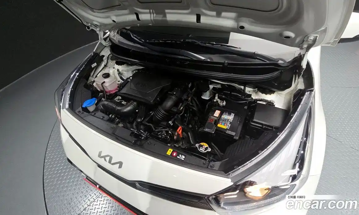 Kia Morning 2022 1.0 Автомат в Москве № 249668, фото 16