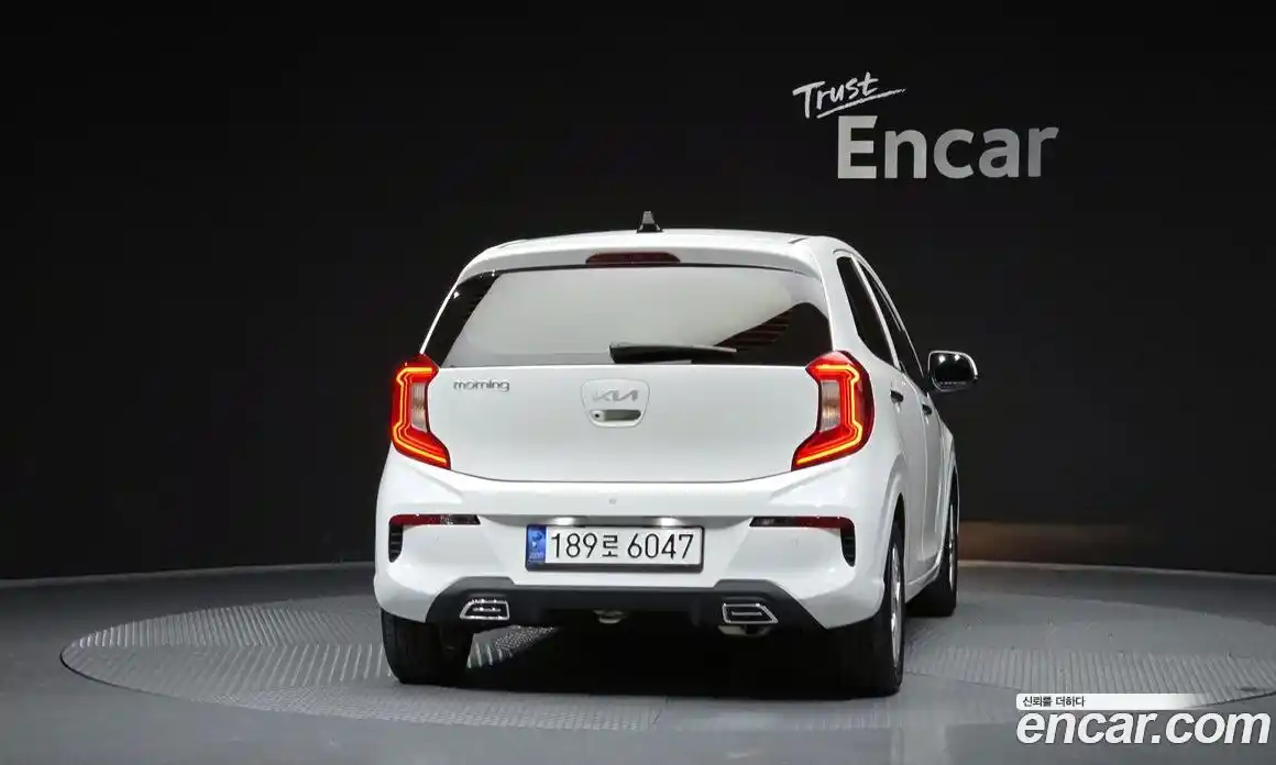 Kia Morning 2022 1.0 Автомат в Москве № 249668, фото 4