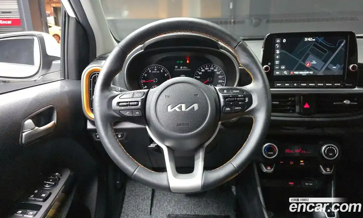 Kia Morning 2022 1.0 Автомат в Москве № 249668, фото 7