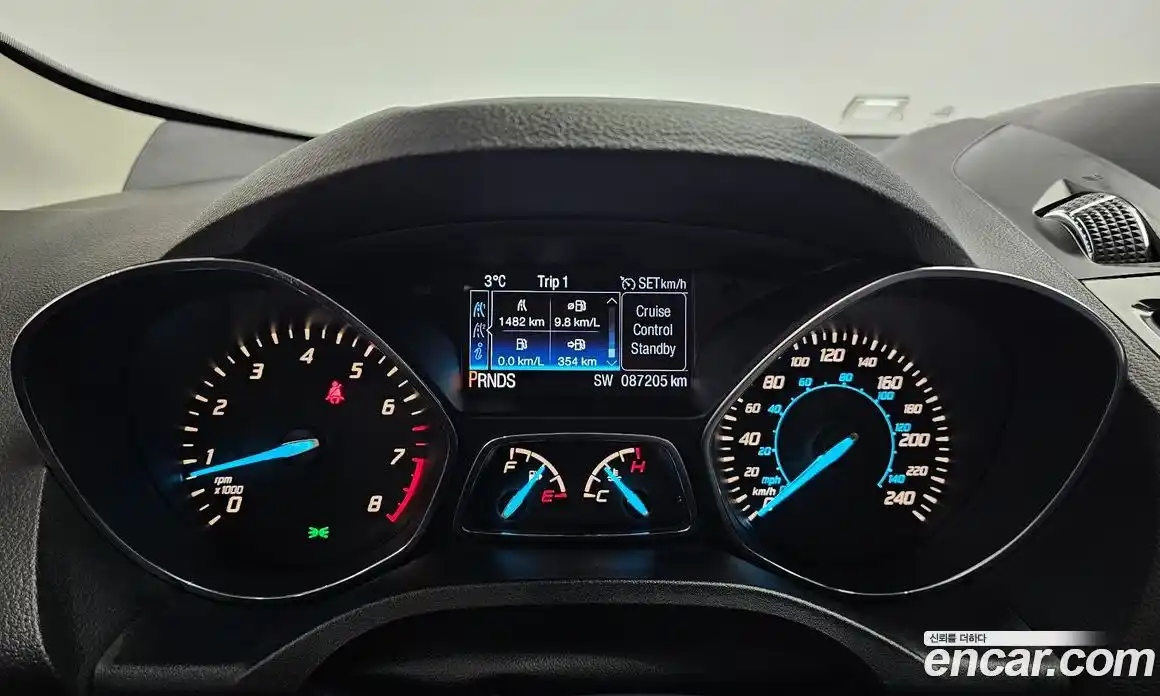 Ford Escape 2013 1.6 Автомат в Москве № 255515, фото 18