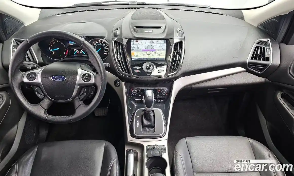 Ford Escape 2013 1.6 Автомат в Москве № 255515, фото 8