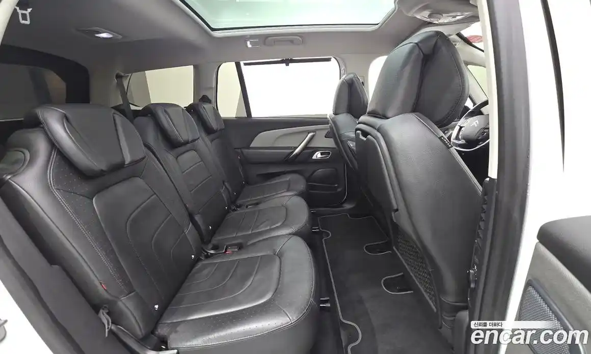 Citroen C4 Spacetourer 2021 1.5 Автомат в Москве № 256815, фото 12