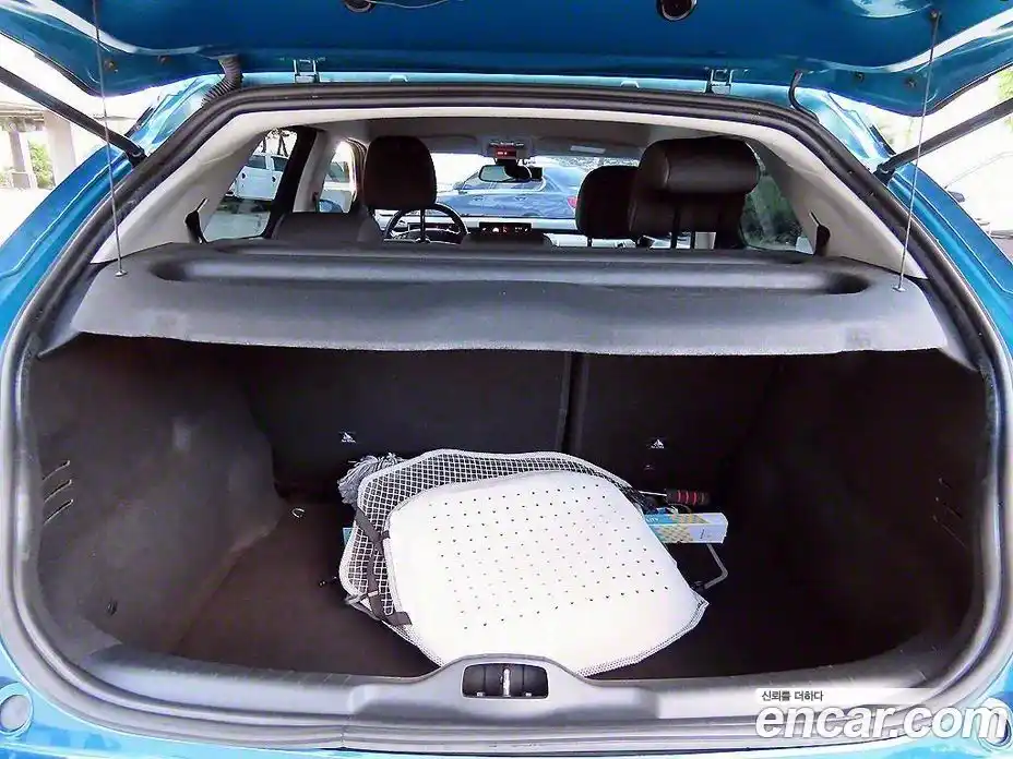 Citroen C4 Cactus 2019 1.5 Автомат в Москве № 256836, фото 17