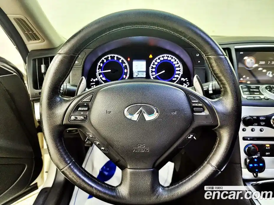 Infiniti G 2011 3.7 Автомат в Москве № 257068, фото 11
