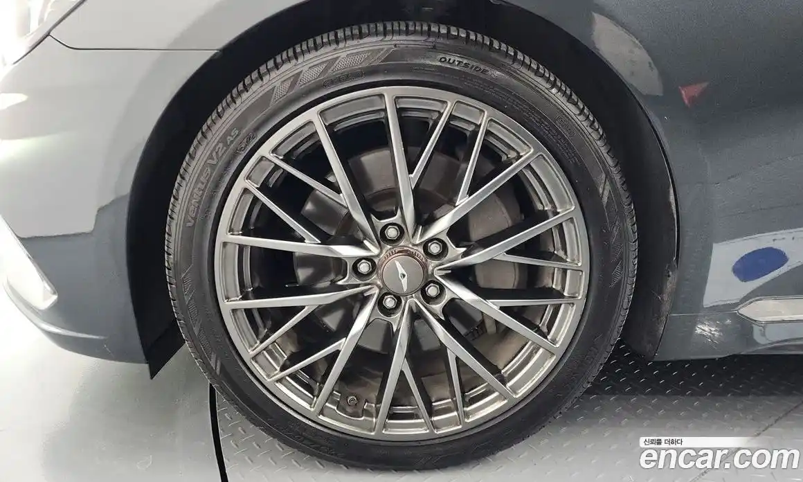 Genesis G80 2018 3.3 Автомат в Москве № 26279, фото 6