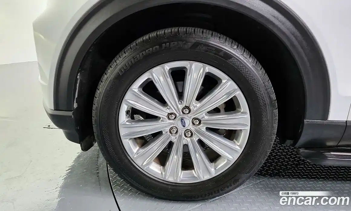 Ford Explorer 2020 2.3 Автомат в Москве № 273426, фото 9