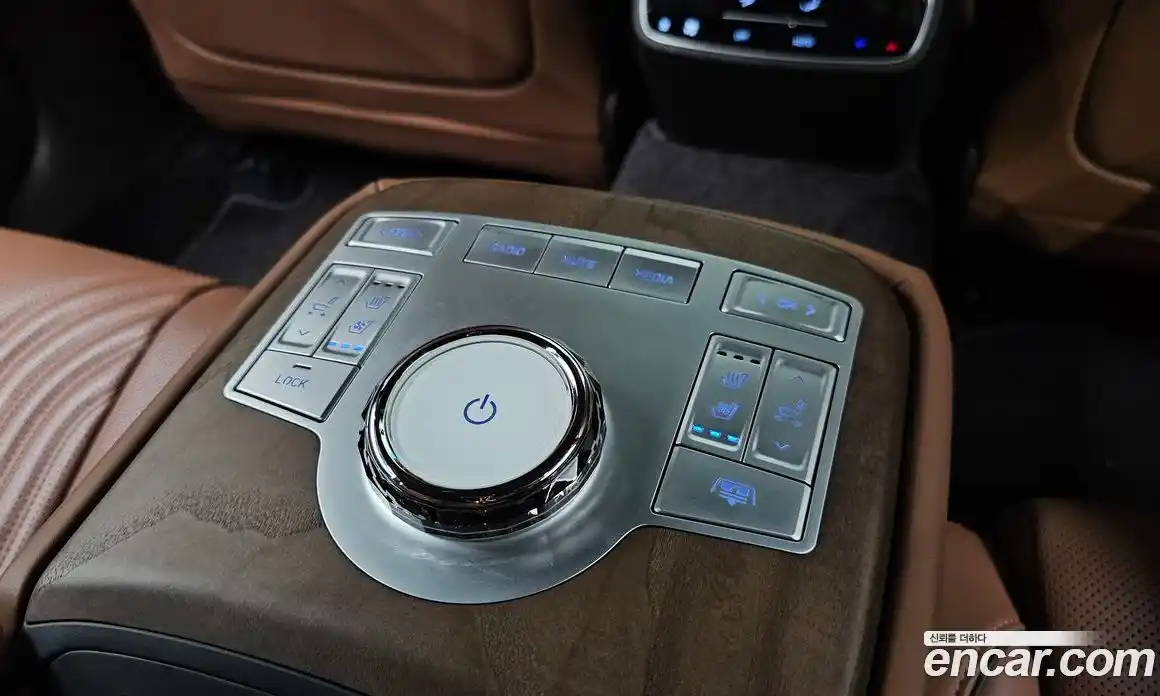 Genesis G80 2024 2.5 Автомат в Москве № 27549, фото 19