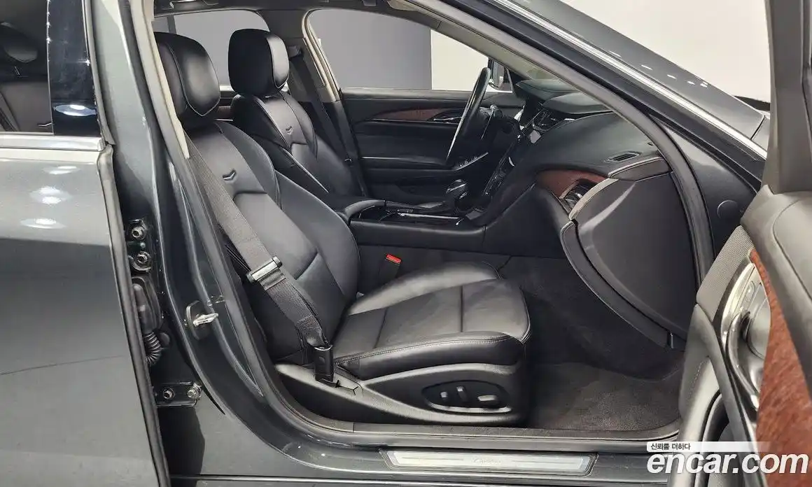 Cadillac CTS 2016 2.0 Автомат в Москве № 285563, фото 11