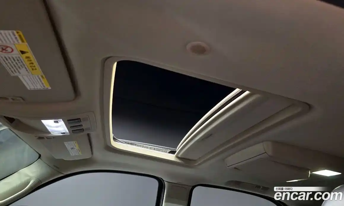 Cadillac Escalade 2008 6.2 Автомат в Москве № 285591, фото 12