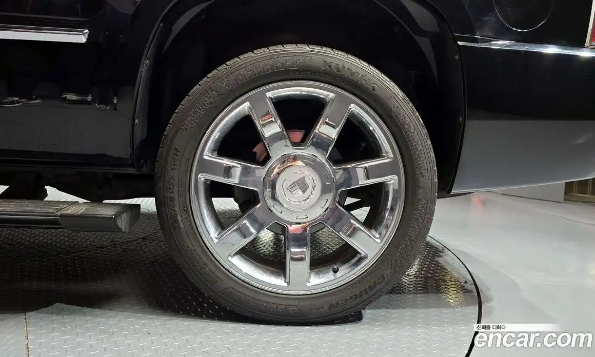 Cadillac Escalade 2008 6.2 Автомат в Москве № 285591, фото 9