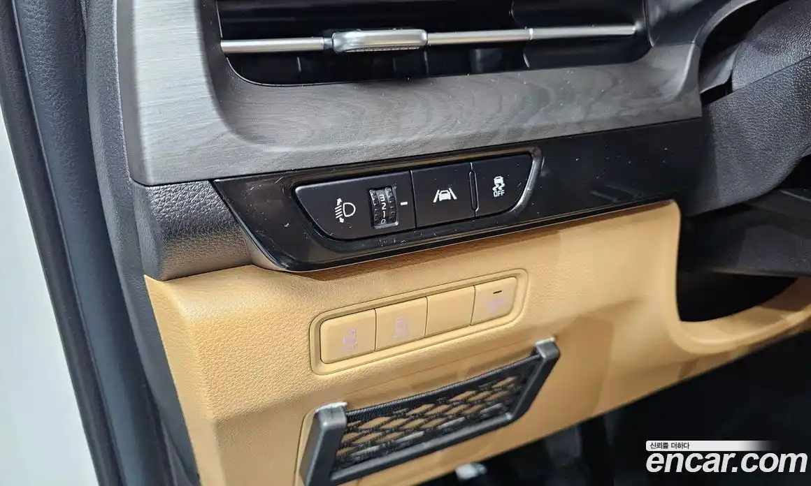 Kia Canival 2023 2.2 Автомат в Москве № 287697, фото 12