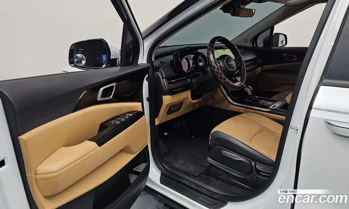 Kia Canival 2023 2.2 Автомат в Москве № 287697, фото 13