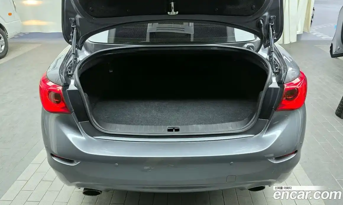 Infiniti Q50 2016 2.1 Автомат в Москве № 295922, фото 8