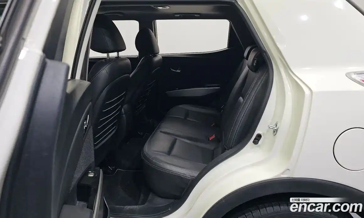 SsangYong TIBOLI 2015 1.6 Автомат в Москве № 30174, фото 15