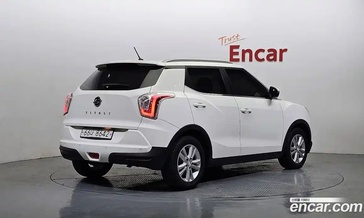 SsangYong TIBOLI 2015 1.6 Автомат в Москве № 30174, фото 17