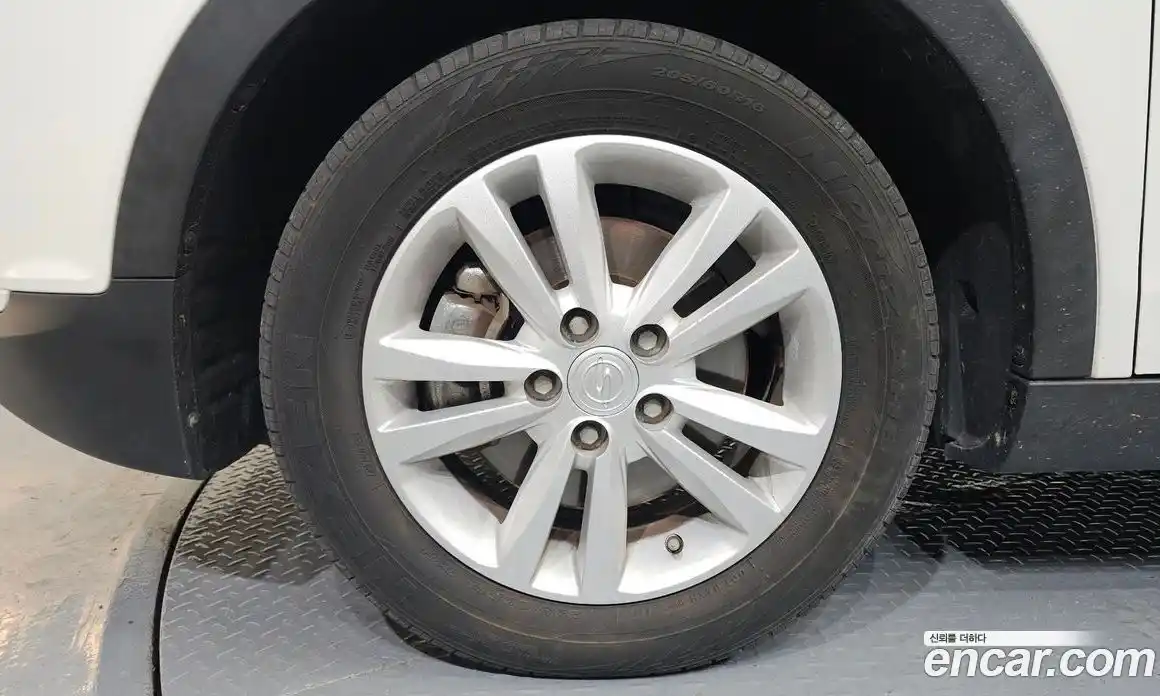 SsangYong TIBOLI 2015 1.6 Автомат в Москве № 30174, фото 5