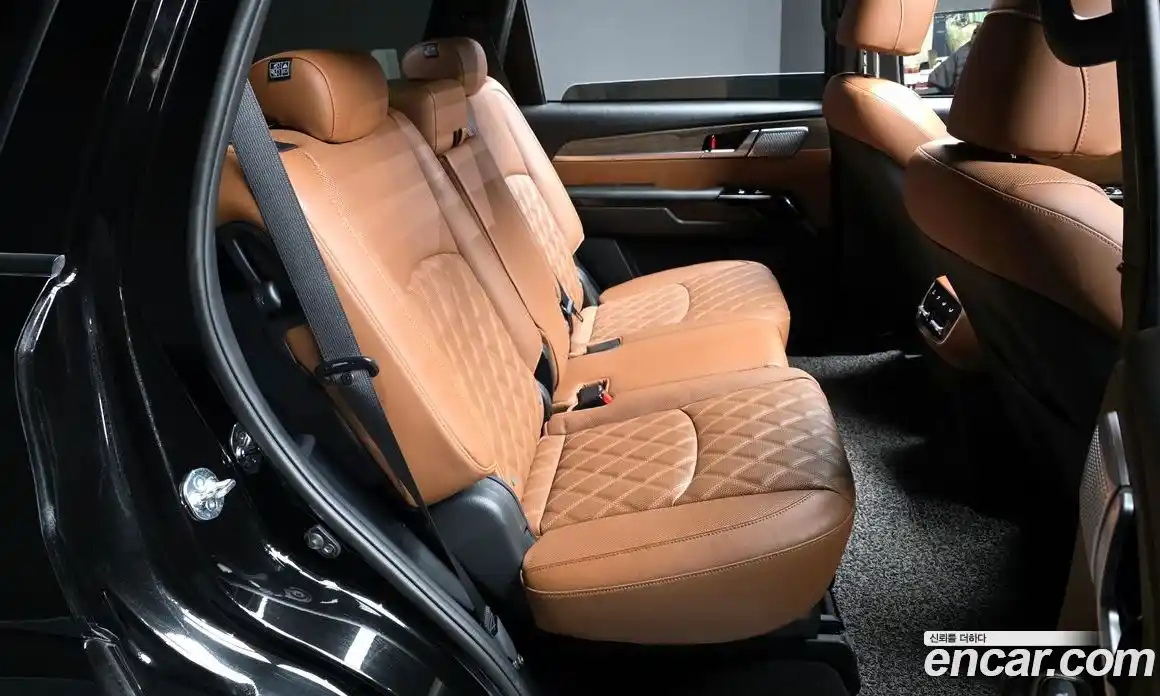 Kia Mohave 2024 3.0 Автомат в Москве № 307030, фото 1