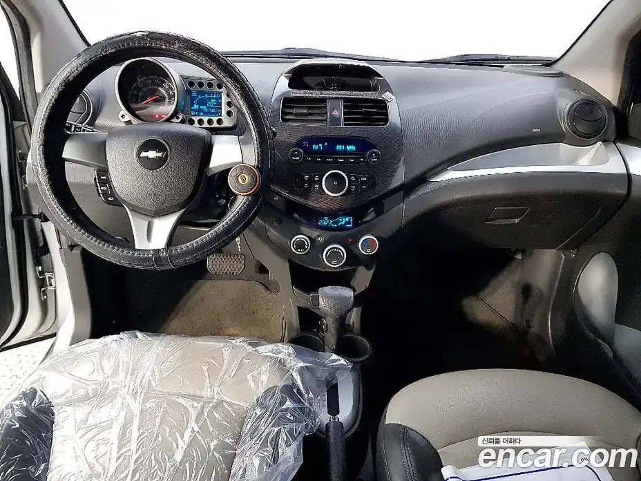 Chevrolet Spark 2012 1.0 Автомат в Москве № 315656, фото 5