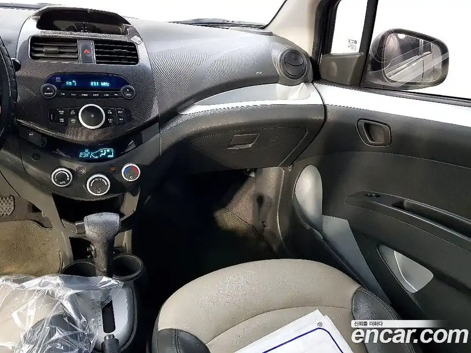 Chevrolet Spark 2012 1.0 Автомат в Москве № 315656, фото 10