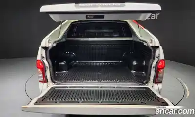 SsangYong Korando 2018 2.2 Автомат в Москве № 32458, миниатюра 11