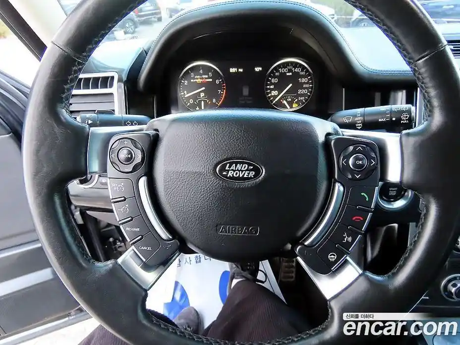 Land Rover Range-Rover 2010 5.0 Автомат в Москве № 333994, фото 8