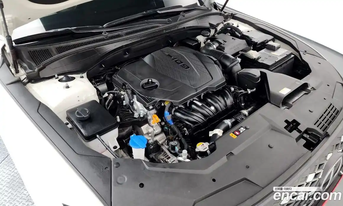 Hyundai Grandeur 2023 2.5 Автомат в Москве № 334805, фото 15