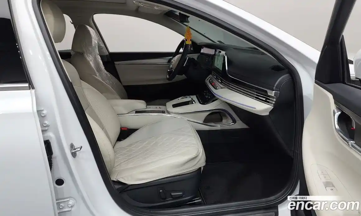 Hyundai Grandeur 2023 2.5 Автомат в Москве № 334805, фото 6