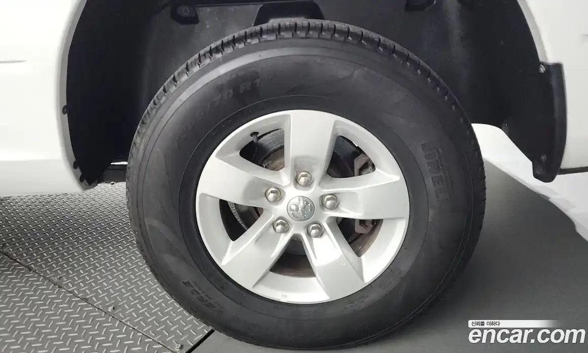 Dodge Ram Pick Up 2015 3.6 Автомат в Москве № 353799, фото 5