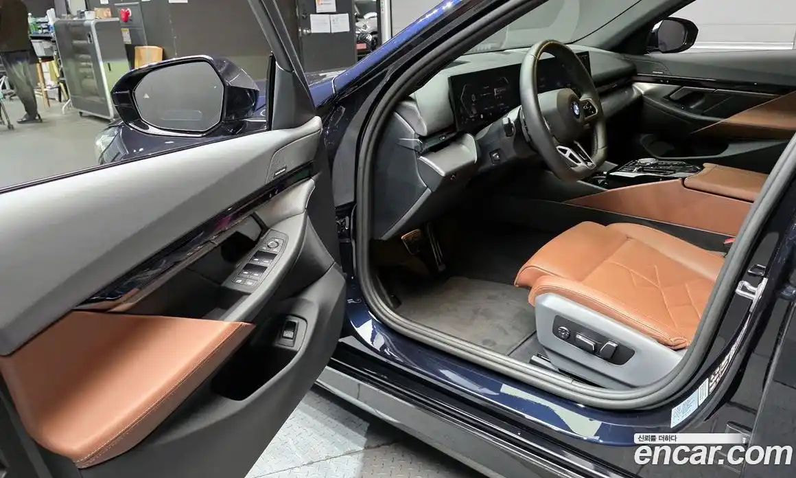 BMW 5-Series 2024 2.0 Автомат в Москве № 362443, фото 11